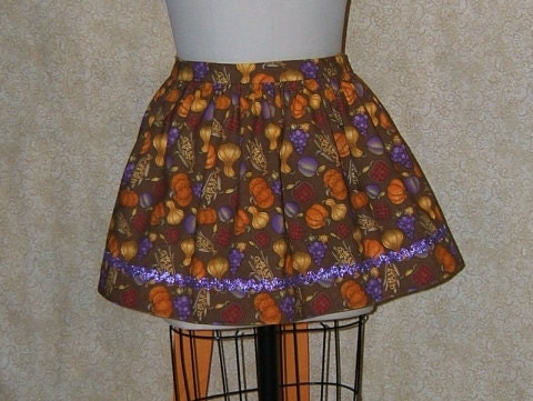 Fall Festive Shortie Apron Squash Corn Hostess Apron Low Rise Cotton Purple Metallilc Ric Rac ooak