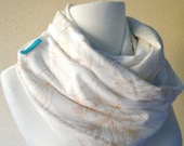 white floral summer  scarf - knit neck warmer - infinity scarf - romanric circle scarf - cream and beige circle wrap