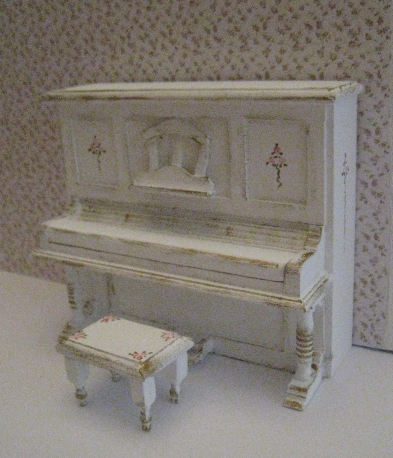 piano and stool shabby chic white dollhouse by insomesmallwayminis piano and stool shabby chic white dollhouse by insomesmallwayminis