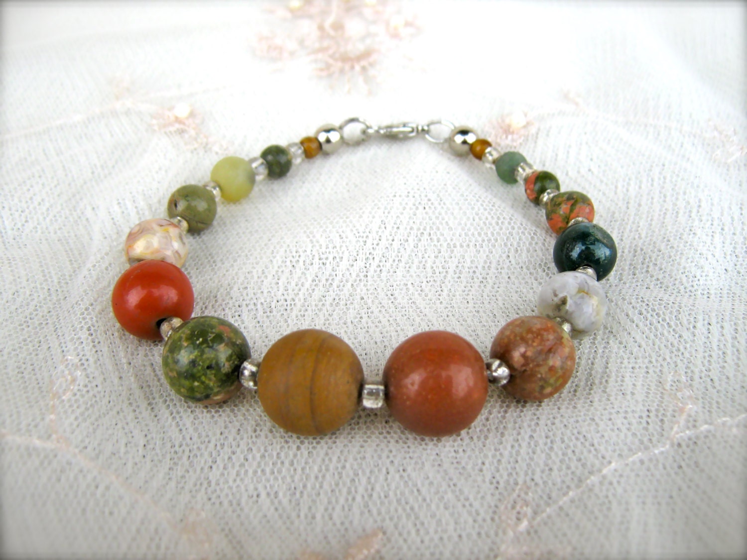 Earth Mama Beaded Bracelet. Jasper Gemstone Bracelet. Glass and Stone Bracelet. Earth Tones. Green Gray Tan Brown Orange Rust Red Bracelet.