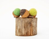 Wool Acorns Woodland, Handmade Felt Needle Felted 9 Home Decor Moss Green Colorful Waldorf Natural Nature Autumn Fall Thanksgiving Rustic