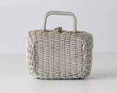 1960s Handbag / 60s  Handbag / Silver Purse / Frame Handbag  / Five and Dime