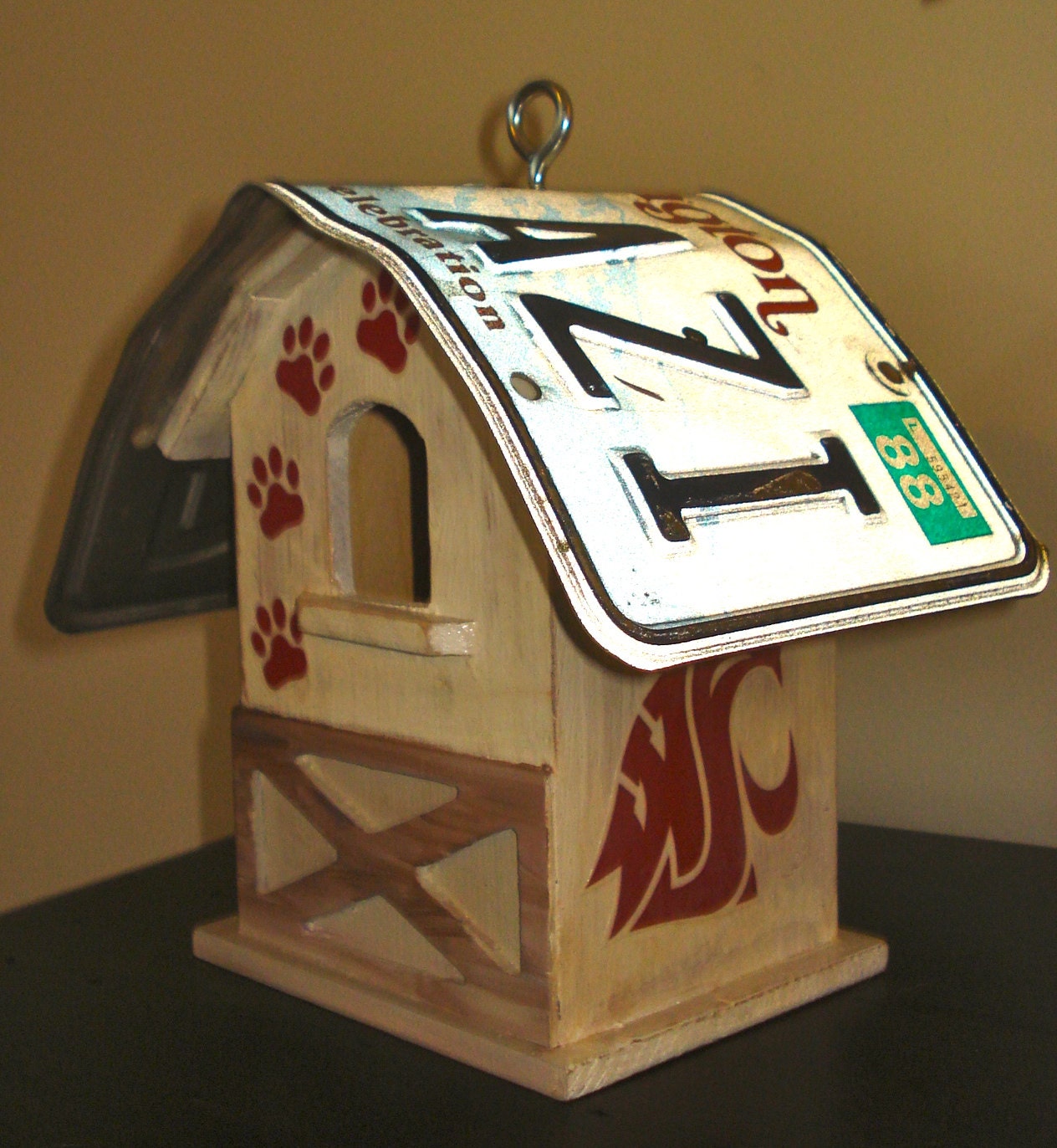 WSU Cougar barn  Bird House
