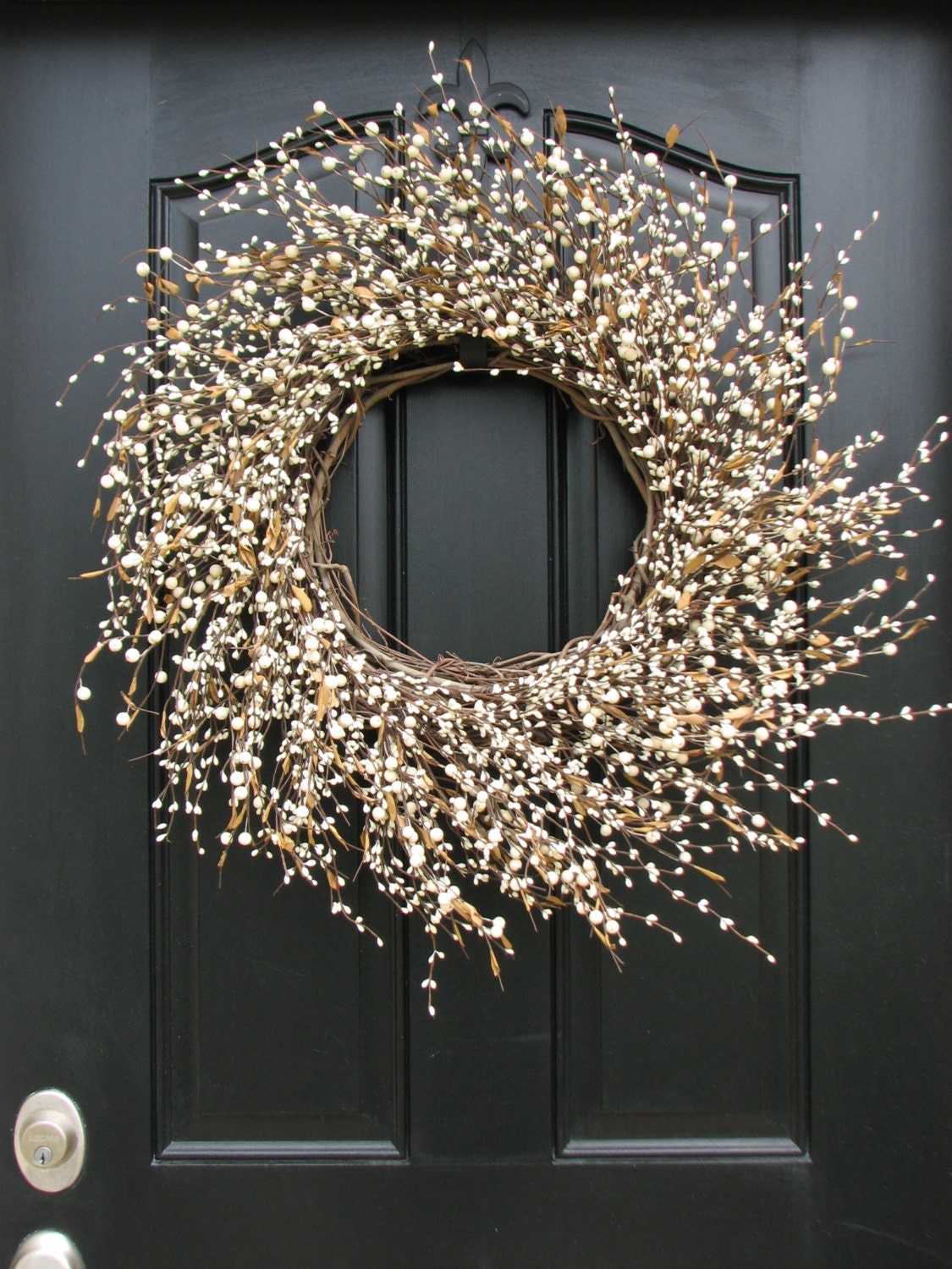 Shabby Chic Wreath, Country Decor, XL Cream Berry Wreath, Berry wreaths, Cottage Home Decor, Summer Wreath, Year Round Door Decor