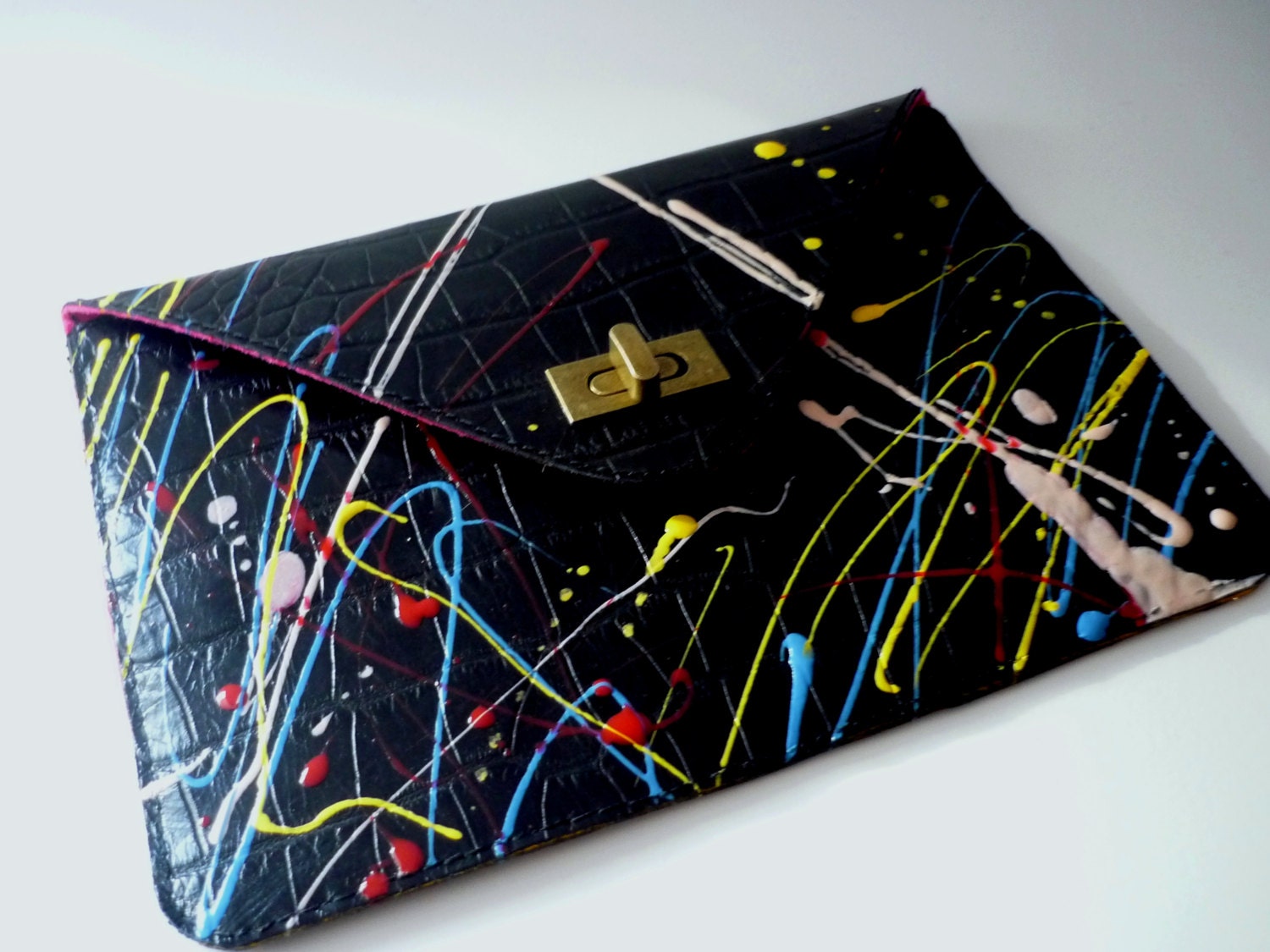 PROMOTION Carrie and Sex and the city inspired leather ipad case- suitable for the brand new Ipad MINI - made by l' atelier de Luluu