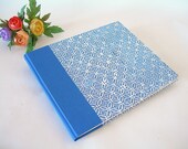 Guest book unlined (8x9) royal blue Tuscan circle print