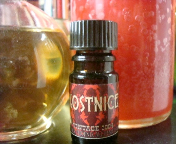Kostnice  (2004): Black Phoenix Alchemy Lab Perfume Oil 5ml
