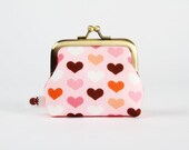 Deep mum - Little hearts on pink - metal frame purse