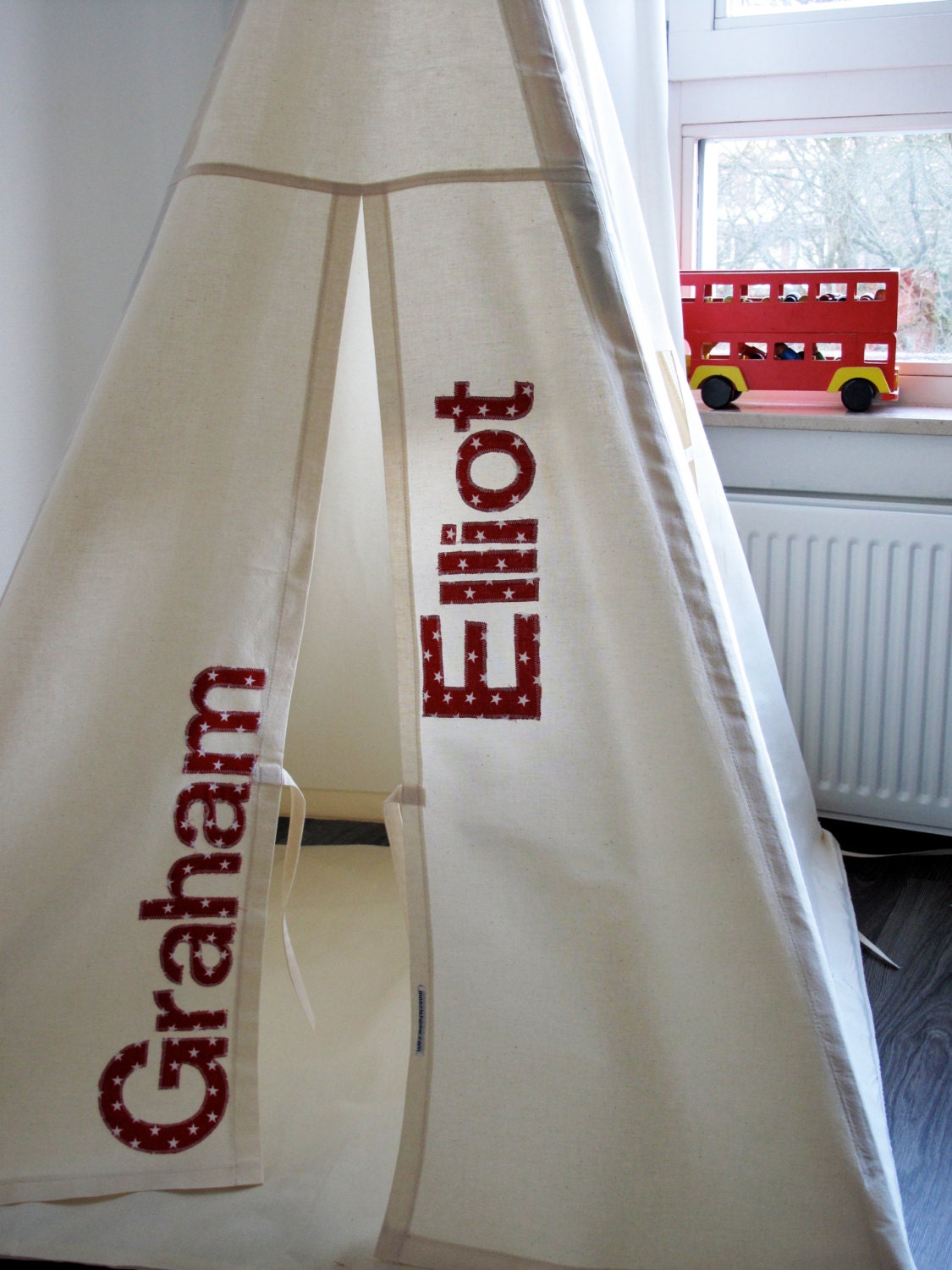 Indoor play teepee - personalised with 2 names
