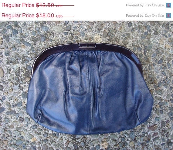SALE Sale Vintage 1970s Plastic Frame Navy Clutch Leather Purse