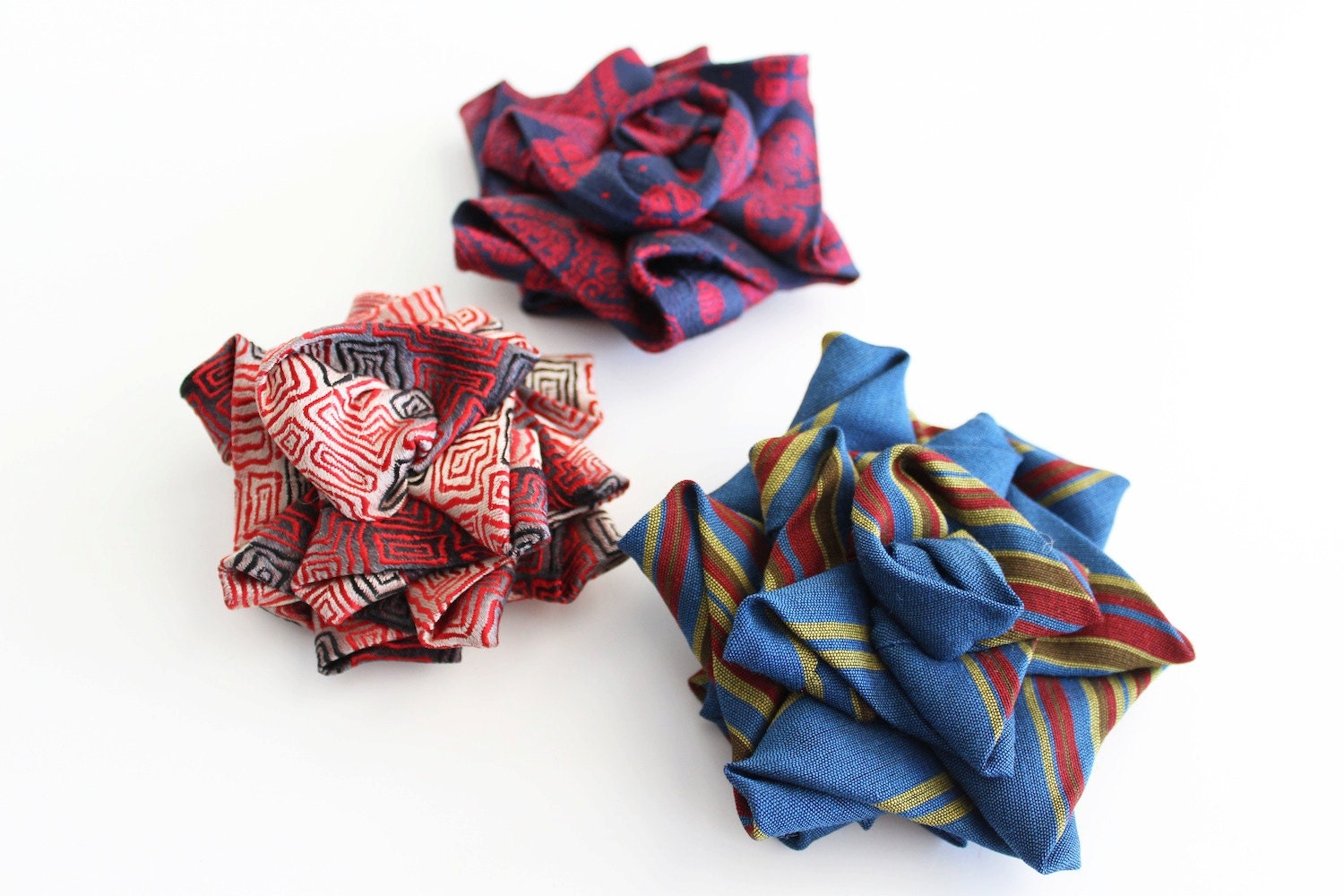 Rosette Brooches in Red