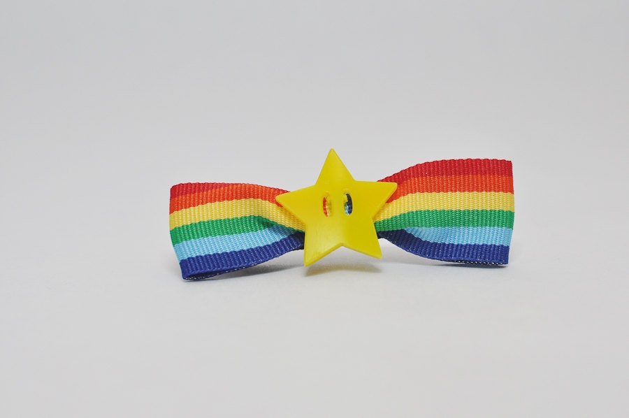 Mario rainbow star hair clip