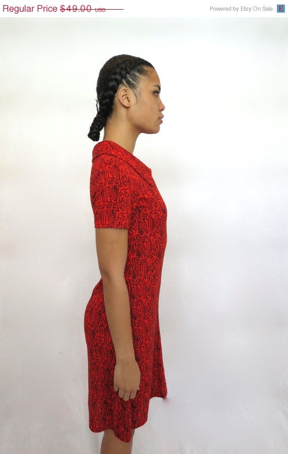 SUMMER SALE 30% OFF The Red Geometric Print Dress
