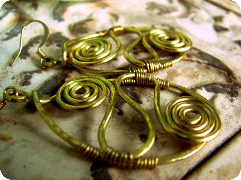 Brass Oval Double Celtic Swirls Dangle Earrings
