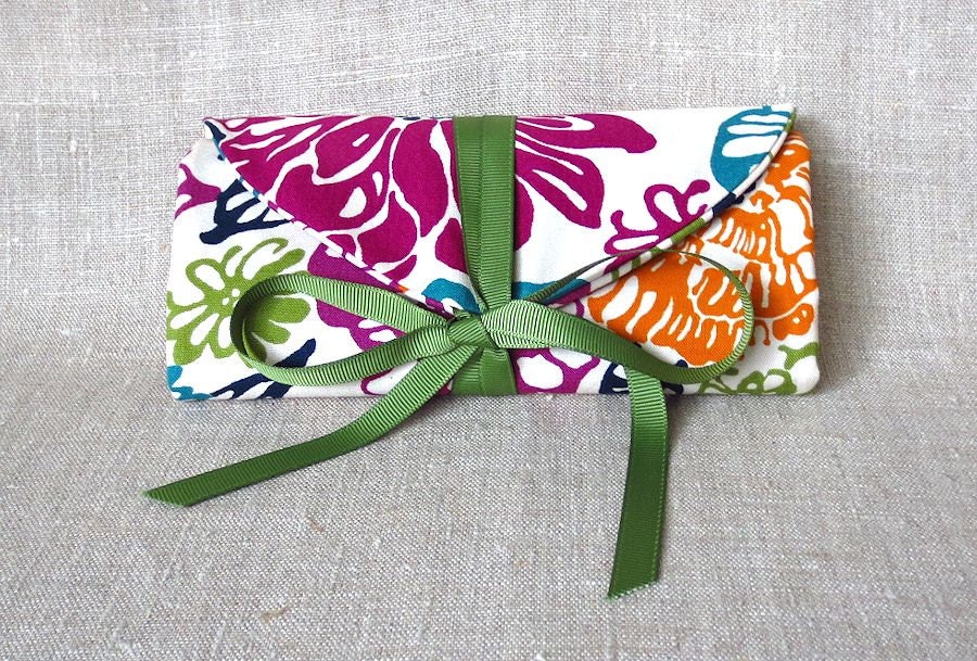 jewelry roll - pride and joy - retro style floral in bold, bright colors