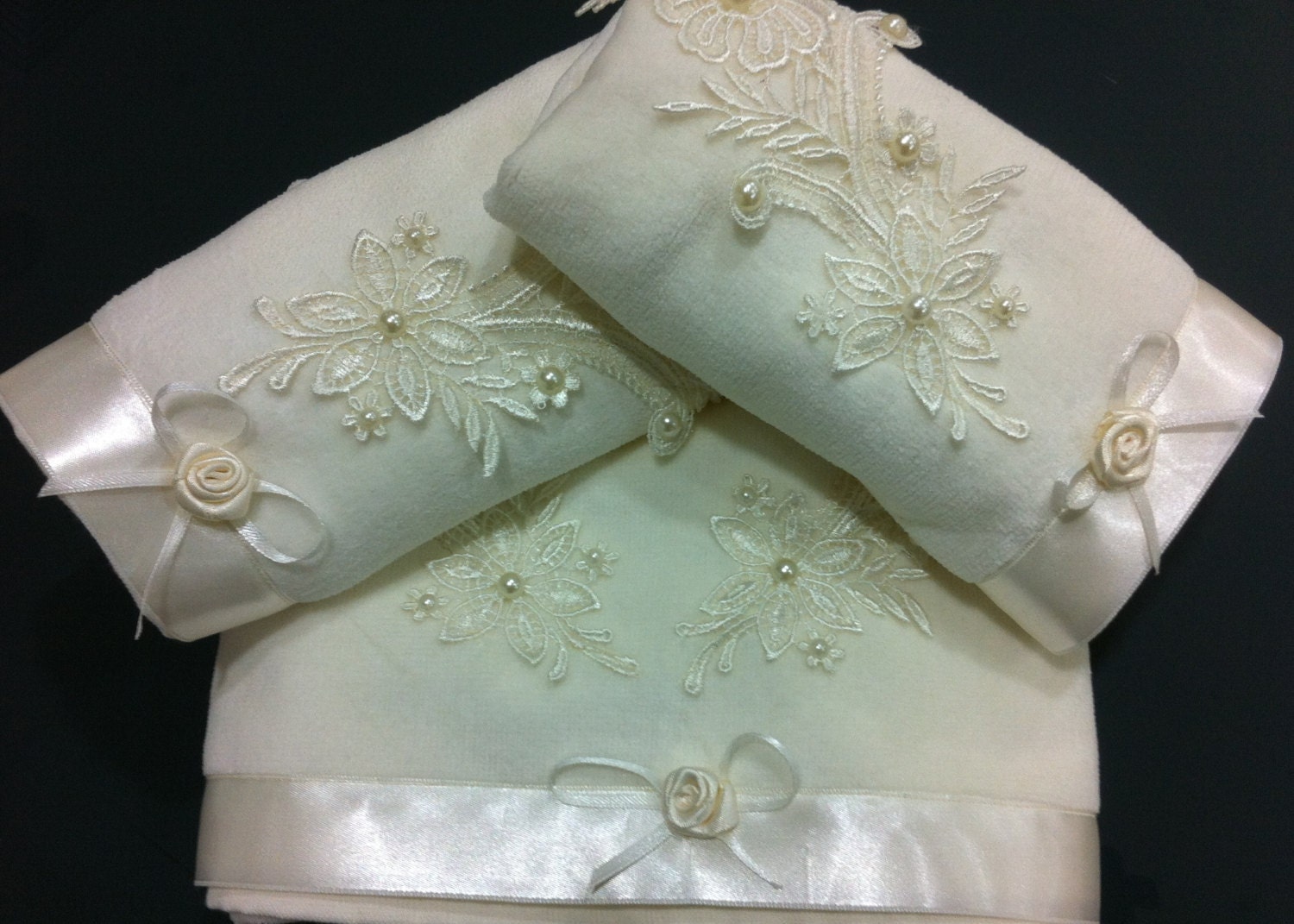 Guest Bathroom Towel Set with Ivory  Lace