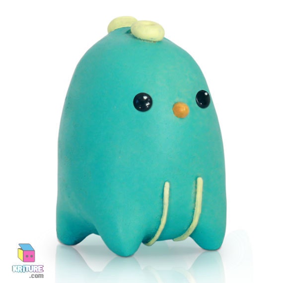 Wittz - Collectable Little Critter Toy Design in Resin - Funny Character adorable sculpture cute figure teal baby penguin bird by Kriture
