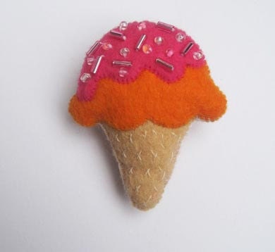 Ice Cream Brooch - Felt Plush Kawaii Pin with Sprinkles