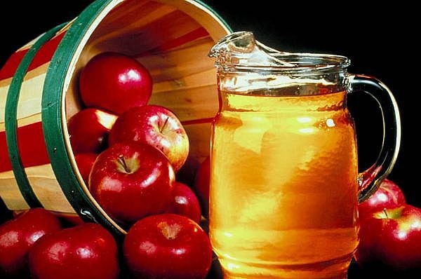 8oz APPLE JACK And PEEL Soy Candle Travel Tin
