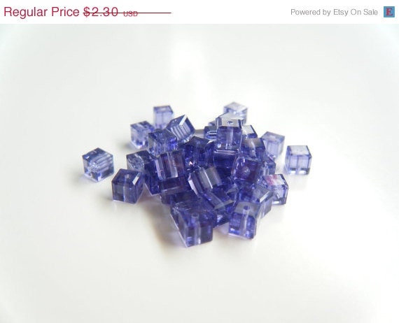 Special Swarovski Crystal Cube Beads 4mm Tanzanite Crystal Cube Bead 4 pieces