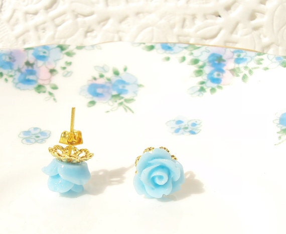 Bloom - Sky Blue Flower Stud Earrings