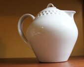 Gorgeous Ben Seibel Intaglio Beverage Server in Diamond White...