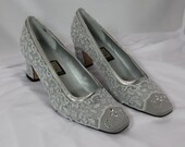 VINTAGE - SILVeR DReSS PuMP - SILVeR / Wedding/Evening/Special Occasion / Silver Lace Leather / Jasmin Heels - SILVER - US Size 6 M