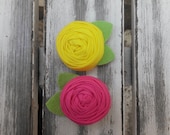 Roxy slide-on-collar doggie rosettes
