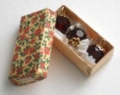 Miniature Vintage Ruby Christmas Ornaments 1/12 Scale