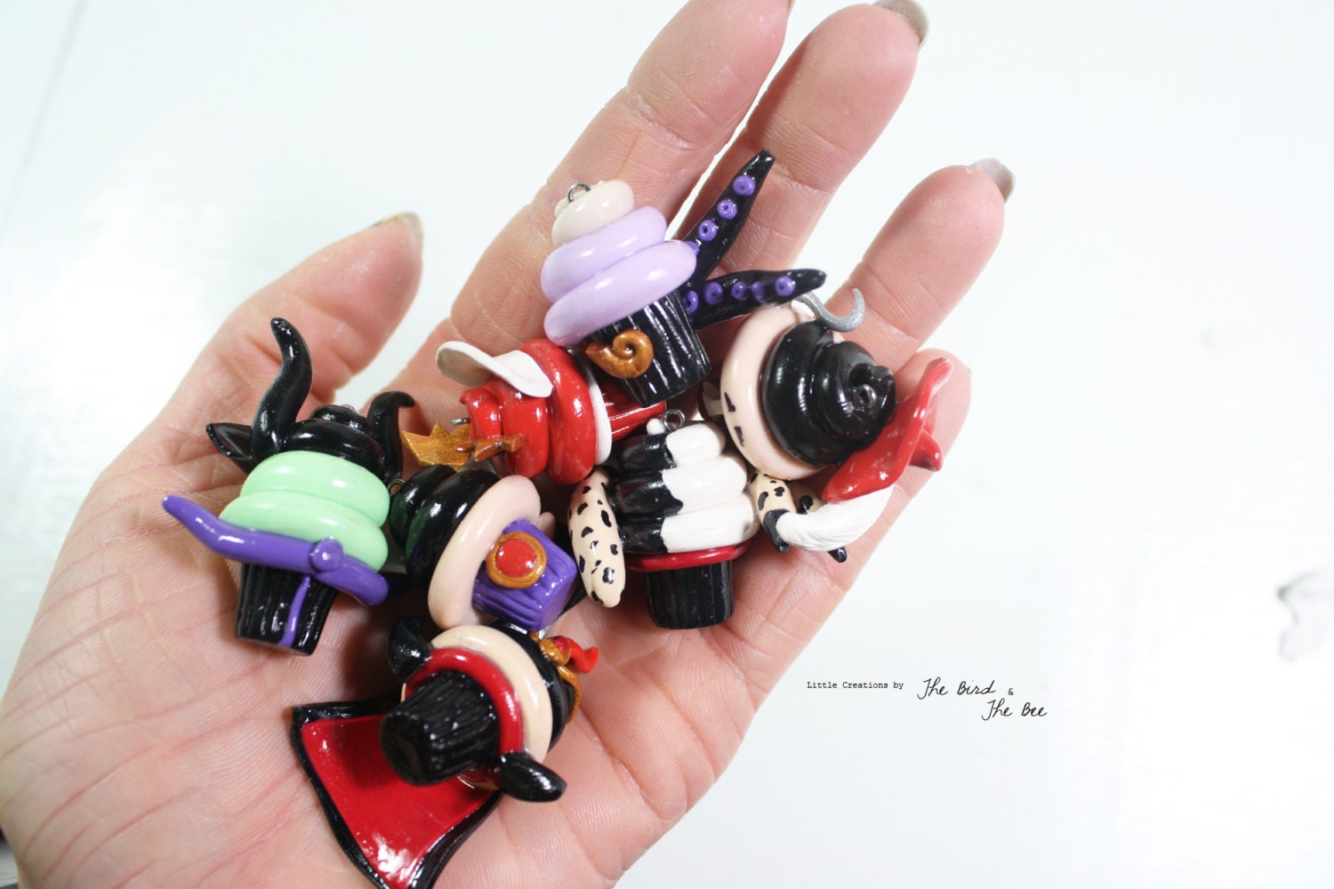 Villains Cupcake Pendants Set