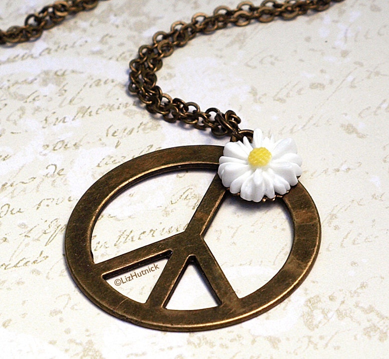 On SALE Today. Hippie Chic Necklace. Peace Sign Necklace. Daisy. Peace and Love.