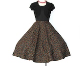Vintage 50s Circle Skirt / 1950s Skirt / 50s Skirt / Black Poodle Skirt / Novelty Print / Swing Dance / Sock Hop / Rockabilly / Size S