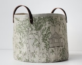 Bucket - Taupe Tree House