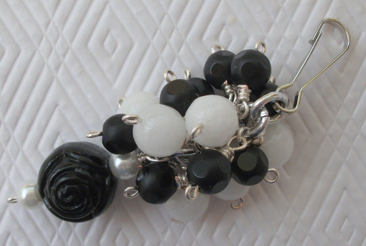 Black and White Rose Purskey, Purse Charm, Key Chain