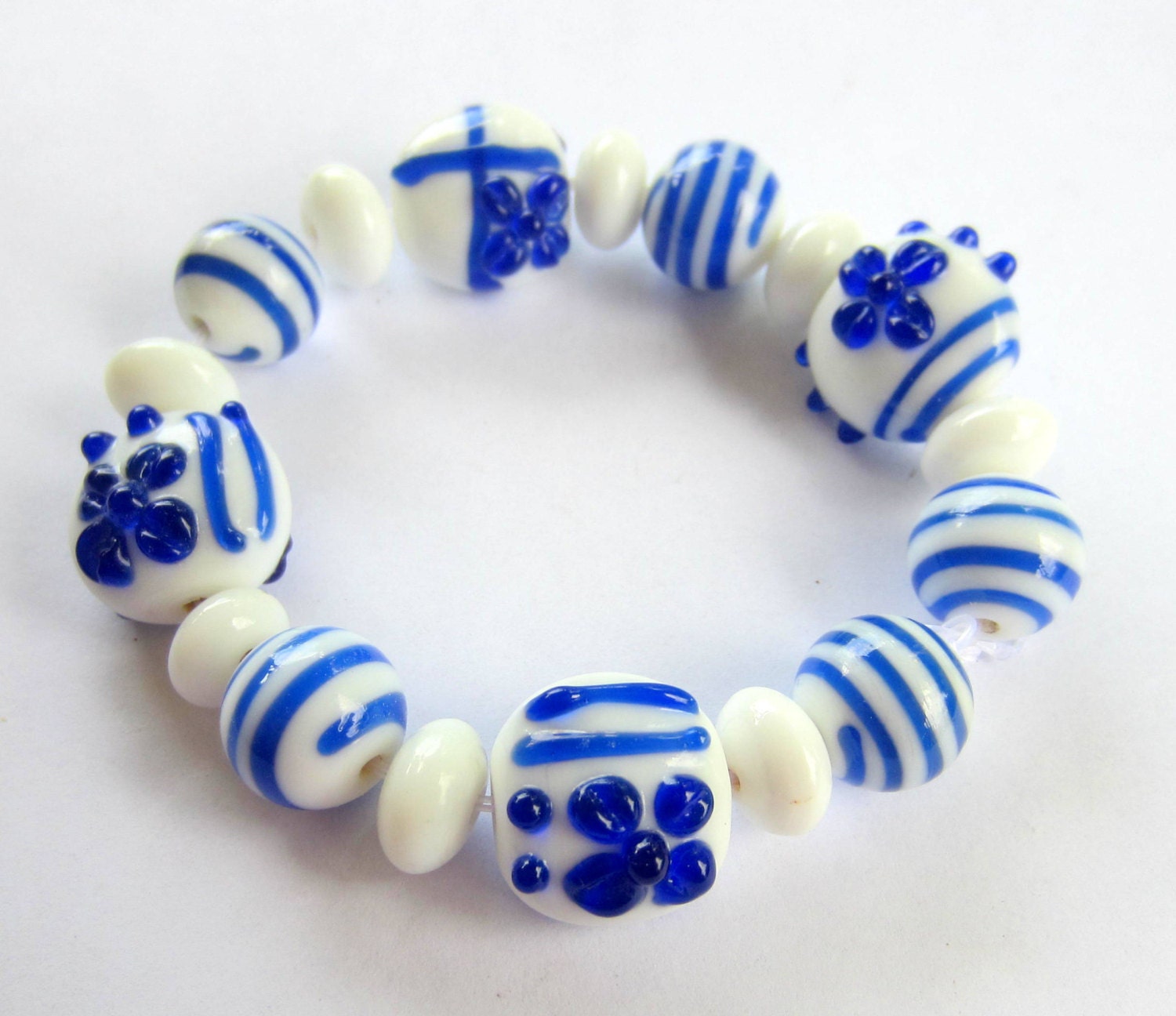 17  Handmade lampwork beads blue white glass bracelet set strand sailing