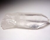 Exquisite AAA Grade Clear Quartz Point with Etching.  Incredible Clarity.  Crown Chakra. Crystal Healing / Mineral Specimen.