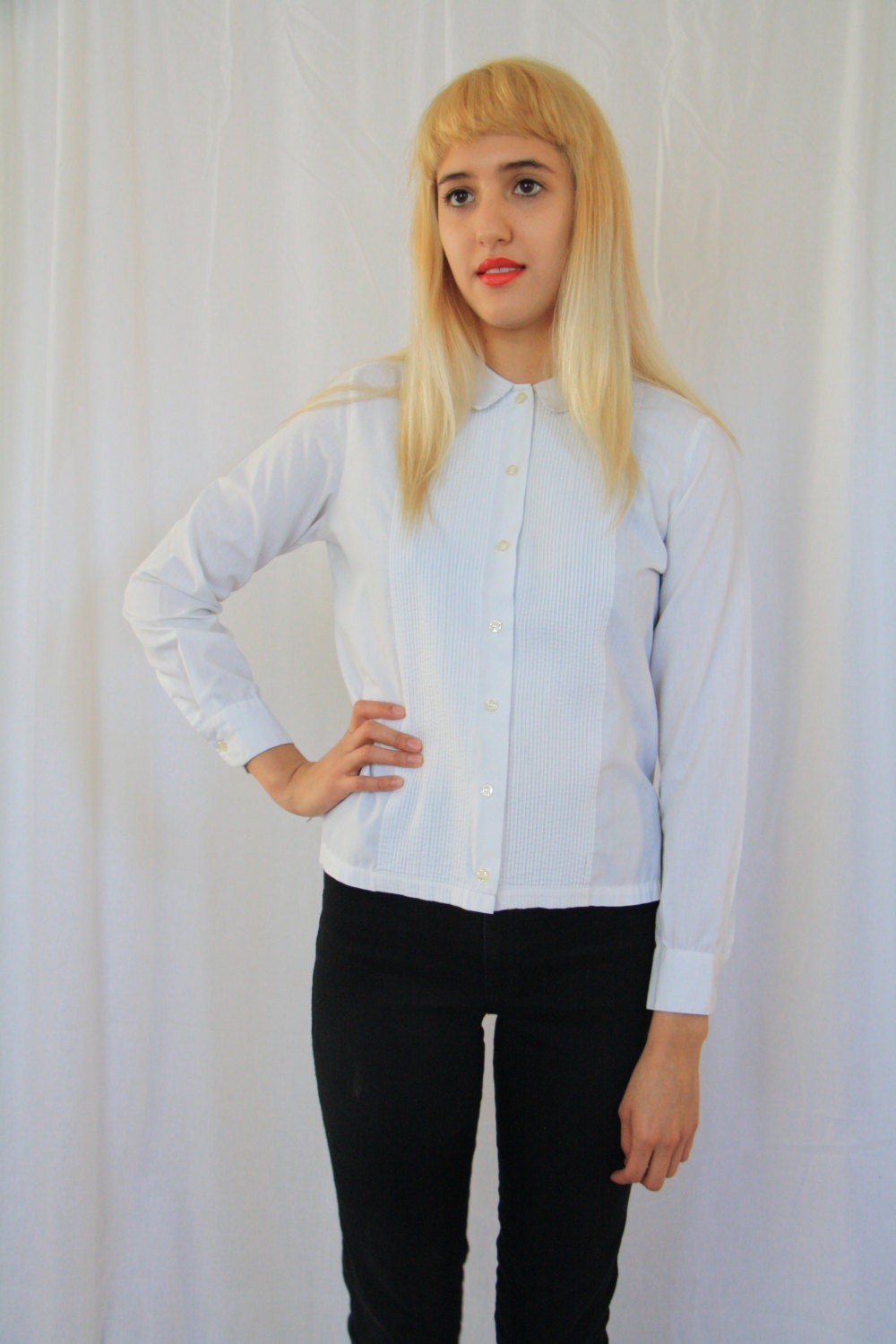 1960s White Peter Pan Collar Pleated Blouse