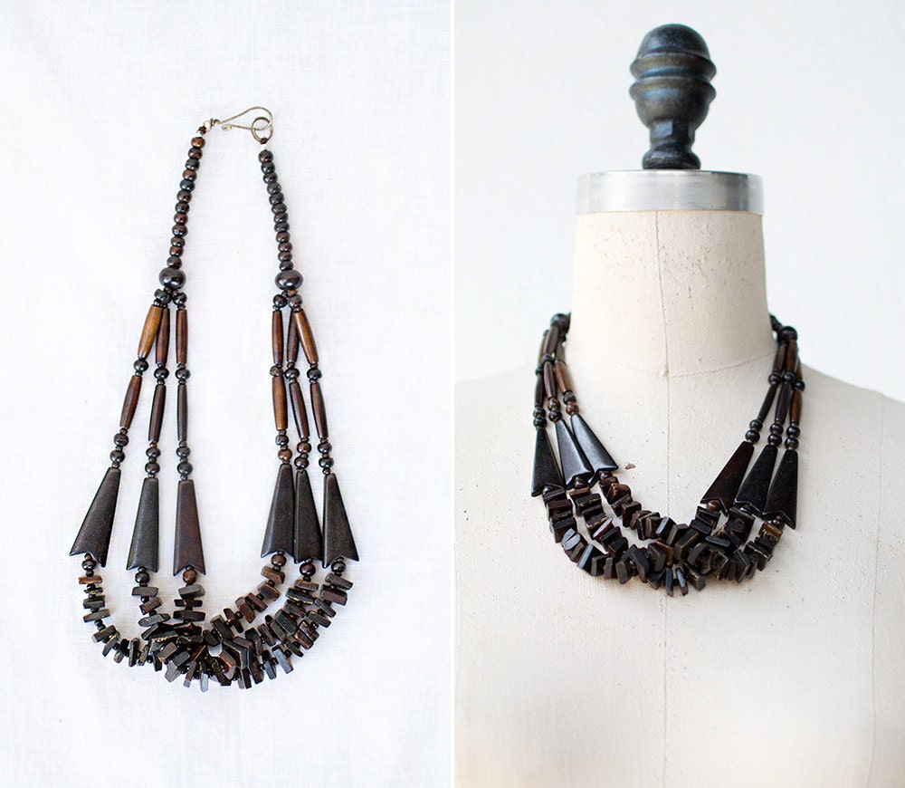 vintage 70s necklace / vintage wood necklace / hippie boho necklace / chunky ethnic necklace