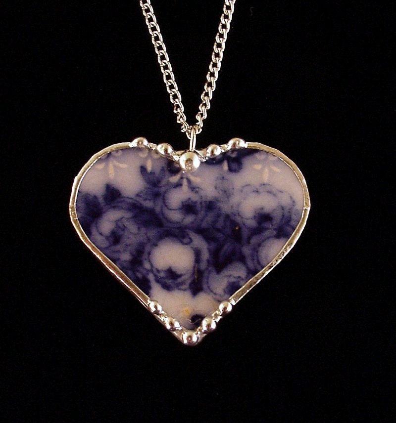 Broken china jewelry heart pendant necklace antique flow blue roses made from a broken plate