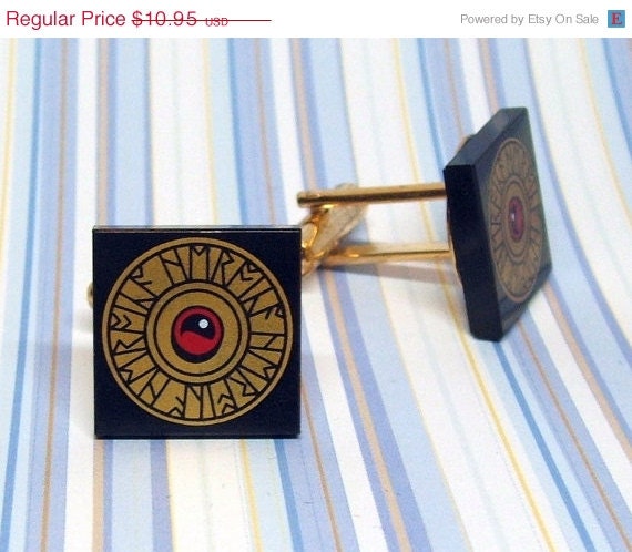 SALE Cufflinks, Heroica Shield - Original Design by MoLGifts