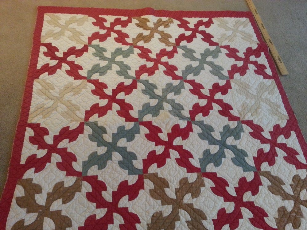 Antique Drunkard's Path Quilt, Red, Brown, Blue