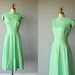 1950s dress / 50s day dress / cotton dress 1950s / mint green dress / daisy printed dress - size medium