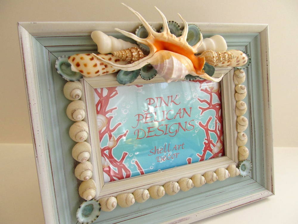 Beach Decor Sea Shell Frame with White Spider Lambis, Turquoise Limpets, Turetella and Grooved Turbo Shells