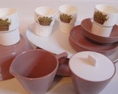 Vintage Melamine Mocha Brown Dish Set Cups Bowls Plates Platters Cream Sugar 20 pieces