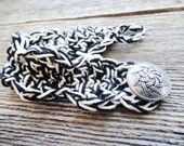 Crochet bracelet, black and white, 100% soft cotton thread (B2)