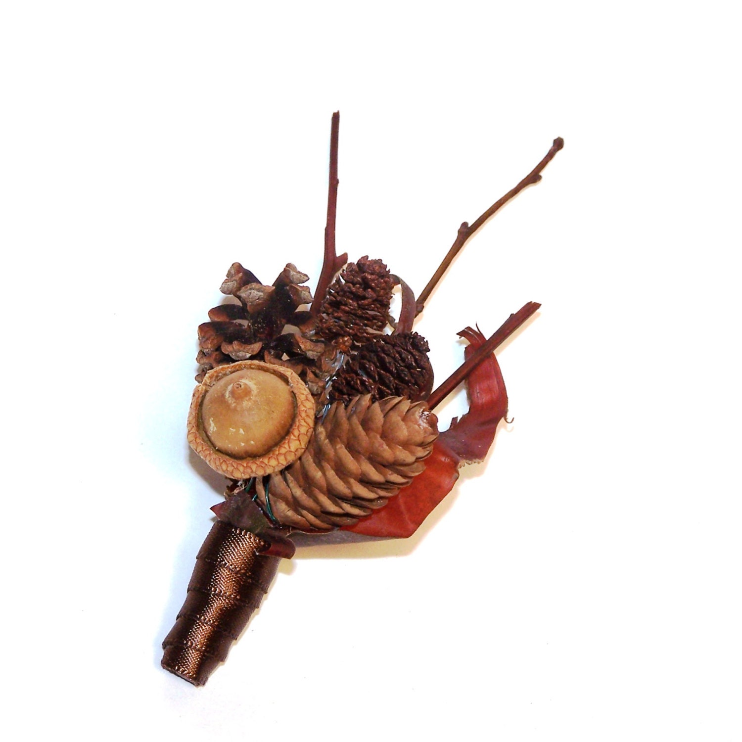 Acorn and Pine Cone Boutonniere - Vegan