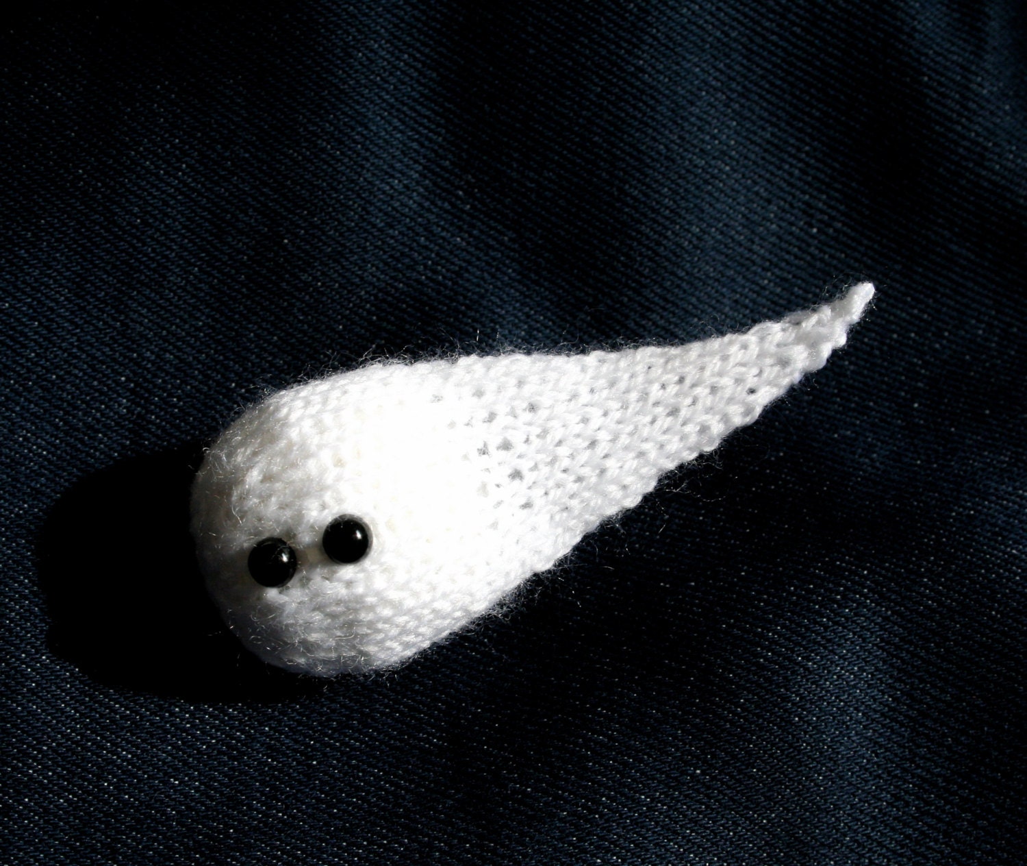 Knit your own amigurumi baby comet (pdf pattern)