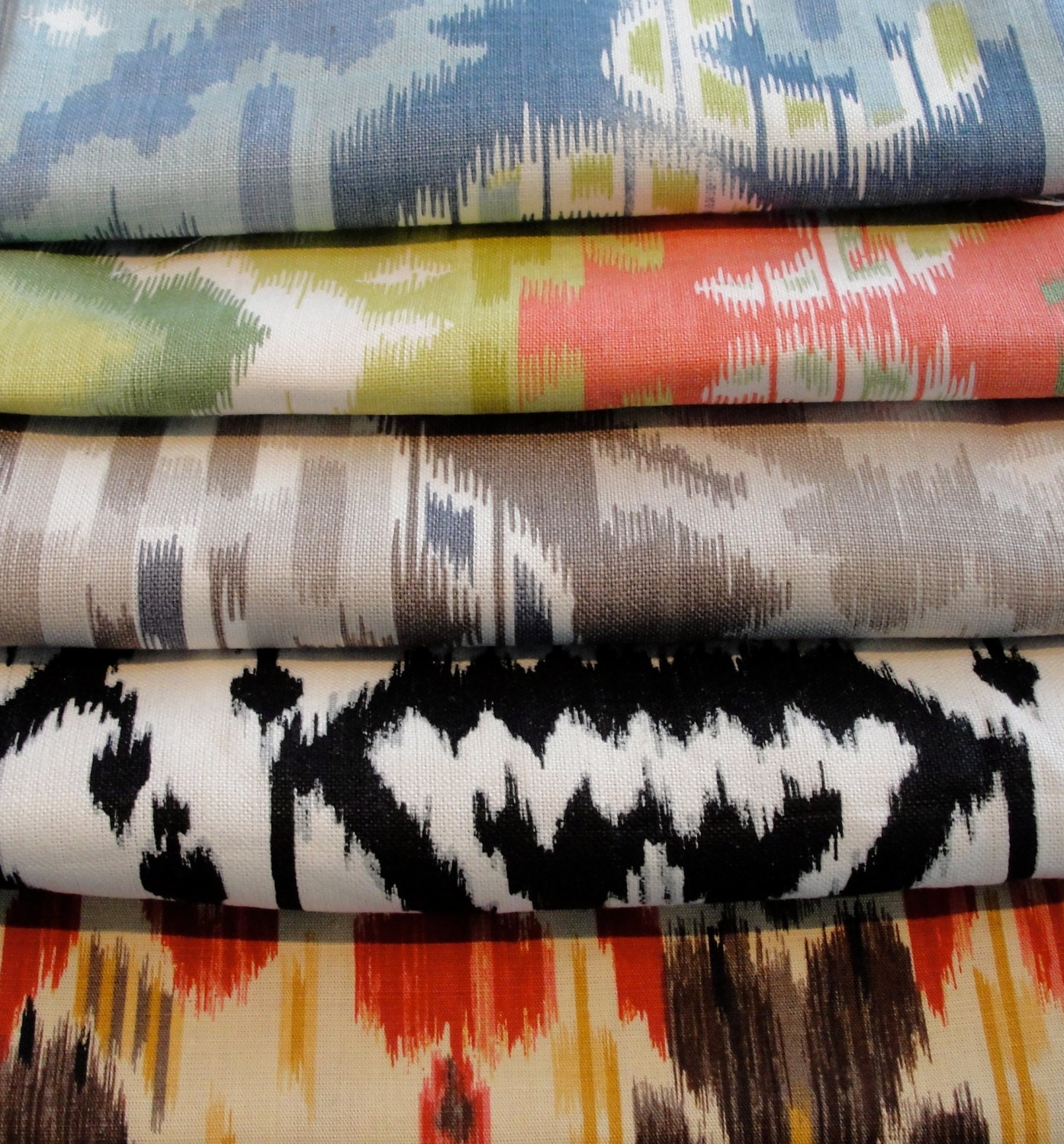2 X IKAT ECO-FRIENDLY Cushion Cover by Fairytale13 - your choice of color - natural, pink, blue, black and white, brown