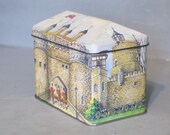 Vintage Candy Tin, Tower of London English Heritage Collection by Bentley's, Building Design, Collectible Architectural Metal Box