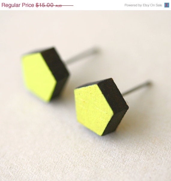 CLEARANCE SALE Mini pentagon studs in lemon